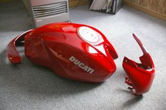 ducati塗装前